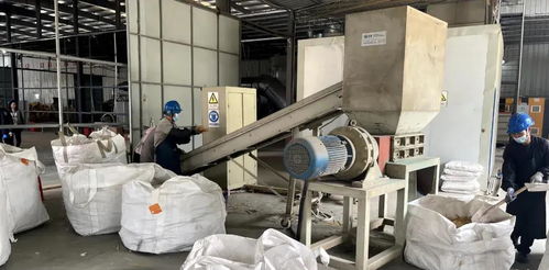 重拳出擊 廣西海關(guān)集中銷毀百萬(wàn)件走私貨物，筑牢國(guó)門安全防線